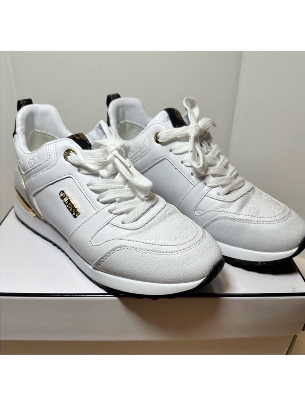 Guess White Sneakers with Gold Trim